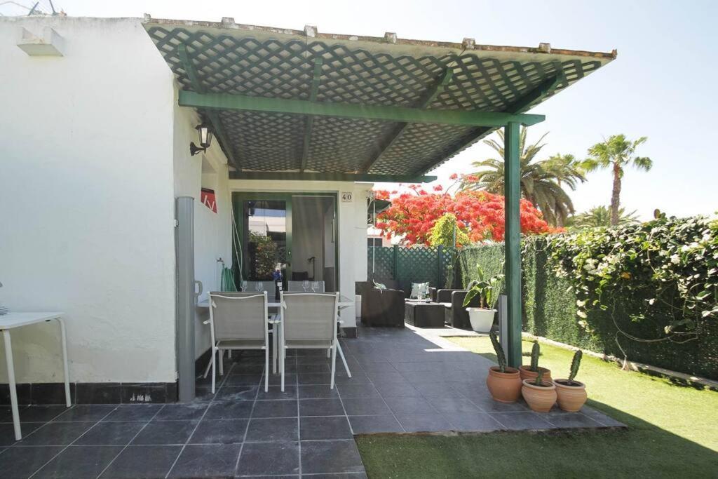 cozy&modern bungalow w/private garden bbq+wifi Maspalomas  Exterior foto