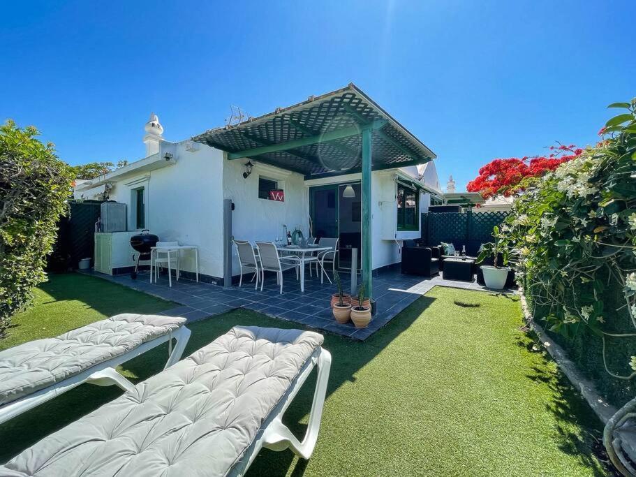cozy&modern bungalow w/private garden bbq+wifi Maspalomas  Exterior foto